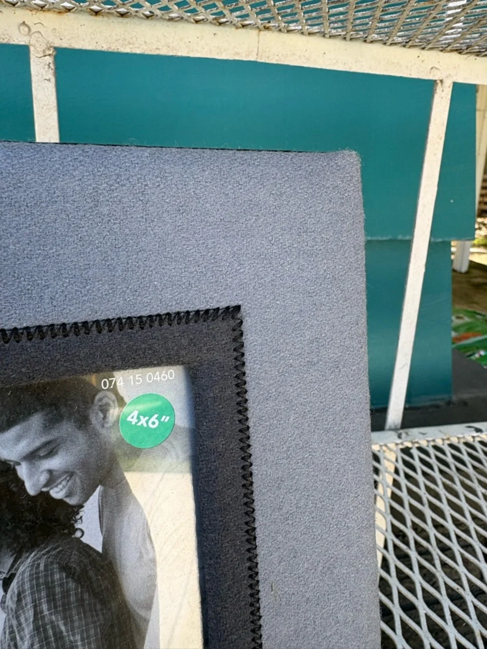 4x6 GREY AND BLACK FELT FABRIC PICTURE FRAME